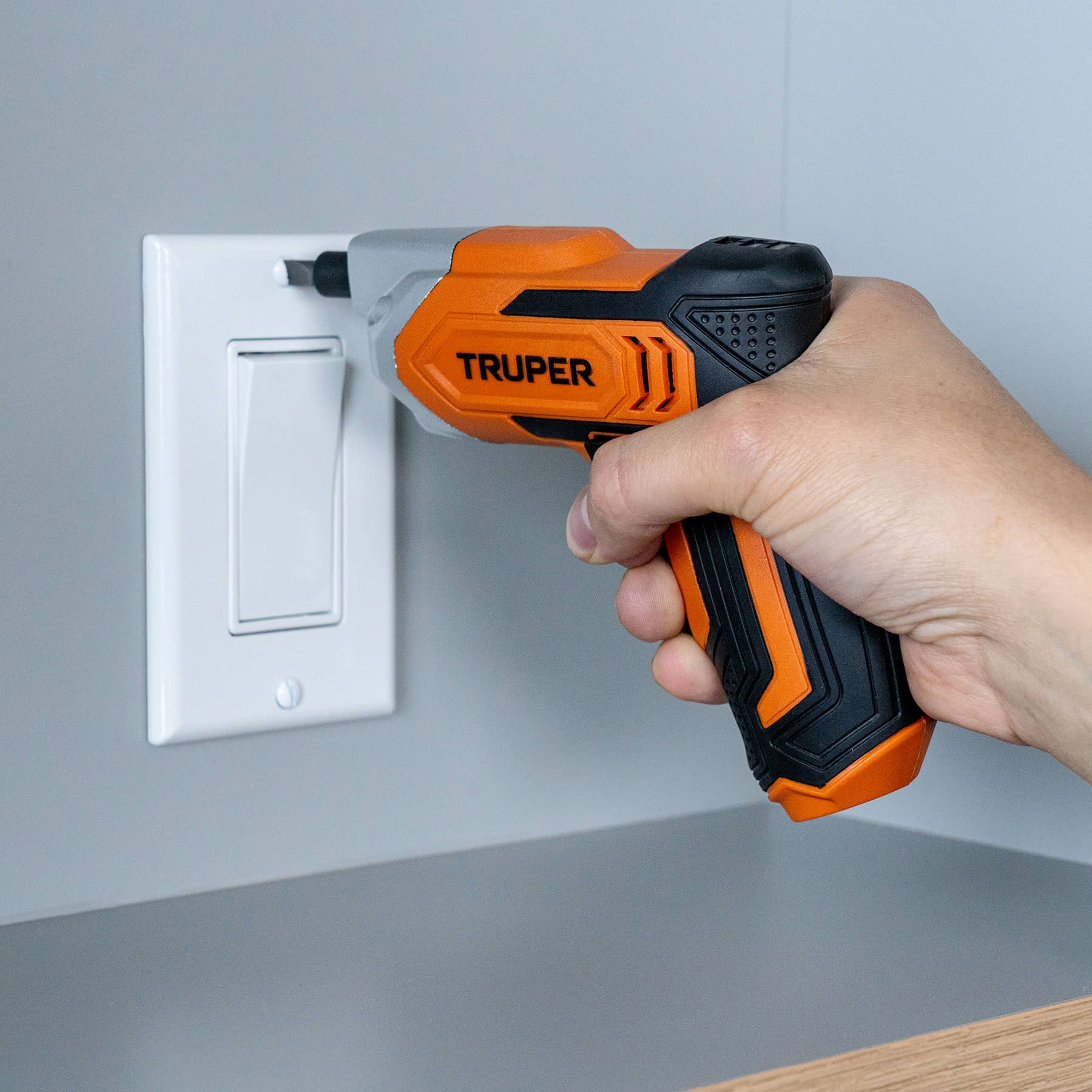 Destornillador Inalambrico 3.6 Volts Truper PRO